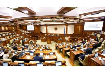 Парламент Молдовы одобрил в первом чтении проект бюджетно-налоговой политики на 2022 г.