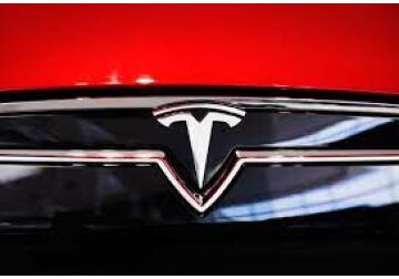 Tesla va incepe productia in Germania in decembrie
