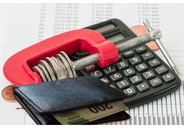 Cetățenii moldoveni au economisit anul trecut peste 220 milioane de lei datorită reducerii tarifelor de roaming în UE