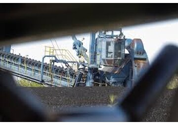 Ministrul Energiei negociază cu Comisia Europeană amânarea termenului de închidere a centralelor pe cărbune. „Dacă vom scoate aceste capacităţi de producţie, preţul la energie va crește şi mai mult”