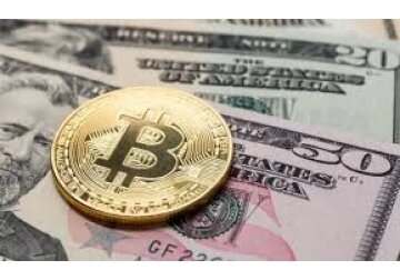 Bitcoin a sărit de 100.000 de dolari