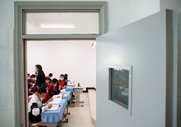 Атакующий собственных гигантов Китай задумал разгромить еще одну индустрию