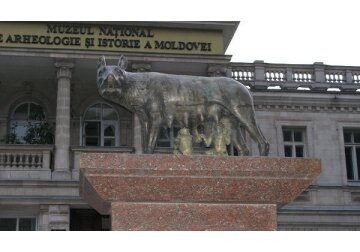 Expoziția „Porțile Moldovei”, lansată la Muzeul Național de Istorie a Moldovei