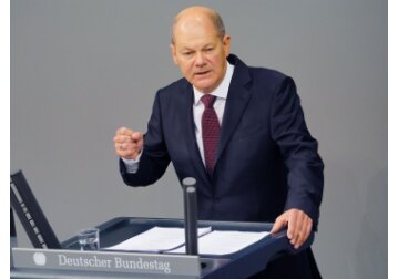 Cancelarul german avertizează împotriva protecţionismului cu referire la ancheta legată de maşinile electrice chineze