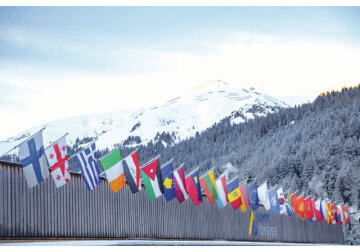 Liderii lumii se îndreaptă către Davos pentru un summit crucial care se va desfăşura în cel mai complicat context geopolitic şi economic din ultimele decenii