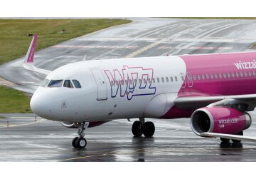 Which short-haul airline was ranked UK&#039;s worst for delays last year?
