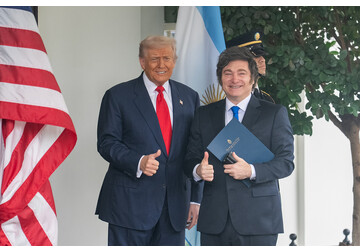 Marile bănci americane cer Argentinei garanții de miliarde de dolari pentru a-i acorda împrumutul promis de Trump