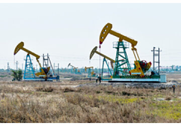 Китай отказался заключать новые нефтяные контракты с Россией