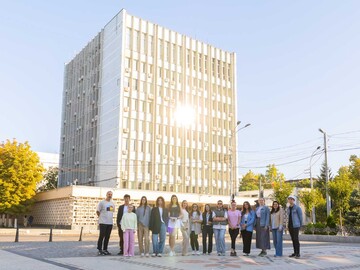 BNM a lansat cea de-a cincea ediție a programului „Școala de finanțe moderne”, realizat cu sprijinul Băncii Naționale a României și în parteneriat cu Academia de Economie din București