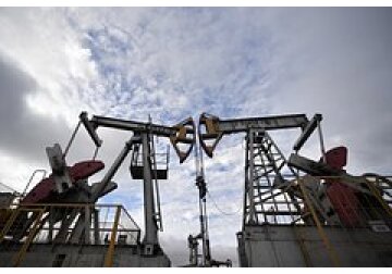 Названы пути заработка за счет потолка цен на нефть