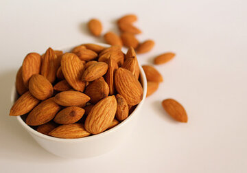 Миру предсказали дефицит миндаля