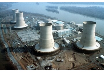 Polonia vrea să construiască centrale nucleare modulare