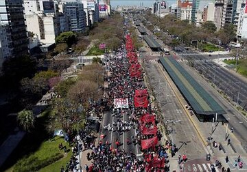 Миру предсказали глобальный кризис зимой