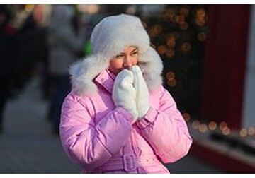 Врач рассказал о нетипичных признаках аллергии на мороз