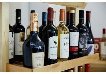În anul 2021, exporturile de produse vitivinicole moldovenești au însumat 2 miliarde 990,4 milioane de lei, în creștere cu 9,9% (+270 milioane de lei), comparativ cu anul 2020. 