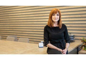 „Supraîndatorarea e ca o boală – cu cât mai repede este diagnosticată și tratată, cu atât mai puține consecințe aduce. Dar cel mai bine este să o prevenim” – Rodica Jalba, Director Direcția Riscuri Microinvest