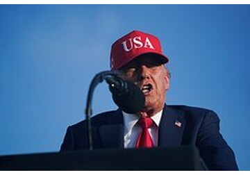 Трамп объявил о новых торговых пошлинах