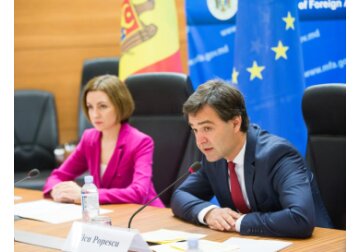 „Ambasadorii Moldovei ar trebui să promoveze în mod activ diplomația economică, să atragă noi investitori, să ajute la găsirea de soluții alternative pentru a depăși criza energetică”, - Maia Sandu.