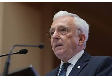 UE își înăsprește poziția față de tarifele impuse de Trump. BNR: Noile tarife vor afecta exportatorii români, în special în industria metalurgică și auto