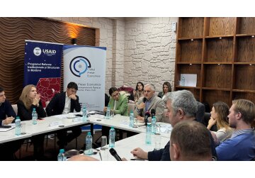 Activitatea farmaceutică va fi desfășurată în baza autorizației, al cărei cuantum va fi semnificativ mai mare în Chișinău decât în alte orașe