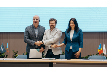 Maib supports the development of the Model Schools Network in the country. A contract providing for an investment of MDL 2 million has been signed with the Ministry of Education and Research
