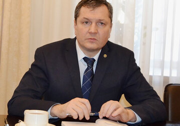 Руководство ГНС и Ассоциации банков Молдовы обсудили внесенные в бюджетно-налоговую политику на этот год изменения, касающиеся налогообложения банковских процентов и процентов по ГЦБ.