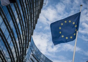 Uniunea Europeană, în cadrul susținerii unei economii durabile, inovatoare, ecologice și competitive a Moldovei, va acorda un sprijin de 50 de mii de euro pentru întreprinderile mici și mijlocii, asistența totală fiind de 500 de milioane de euro.