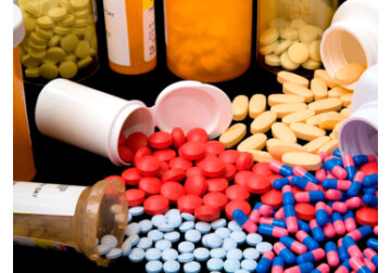 UE se ia la trântă cu marile companii farma pentru medicamente mai ieftine. Acestea avertizează că pleacă
