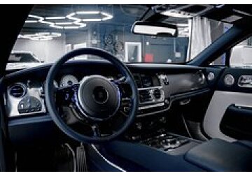 Rolls-Royce продал рекордное за всю свою историю количество машин