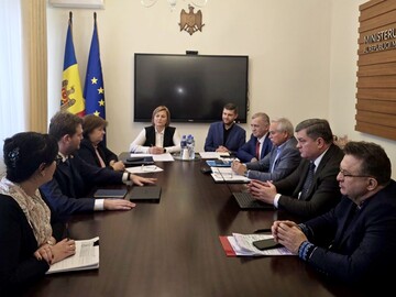 Sindicatele cer autorităților să ajusteze urgent politicile salariale și fiscale pentru 2026 