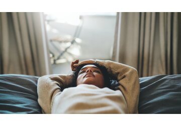 Women 'suffer more from ME', according to largest ever study into the disease