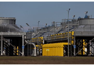 Польша смогла почти полностью заполнить газохранилища