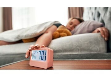 Ce trebuie să facem pentru un somn bun. Medic: „Nu e vorba doar de a dormi suficiente ore”