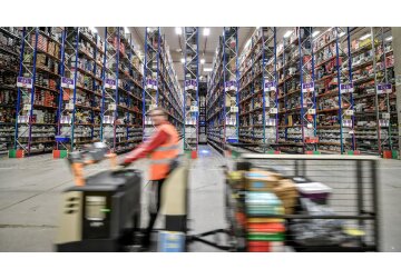 Amazon to create more than 4,000 new permanent jobs in the UK this year