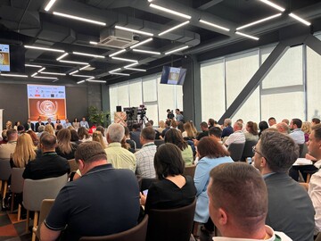 Cei mai buni fermieri din Moldova au primit diplome pentru contribuția lor la dezvoltarea agriculturii în cadrul Galei Fermierilor 