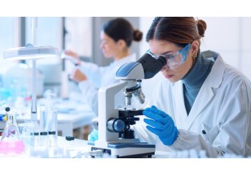 Oamenii de ştiinţă britanici au dezvoltat un sistem de secvenţiere a ADN-ului pentru a combate superbacteriile
