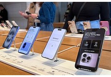 Мировые поставки смартфонов обрушились