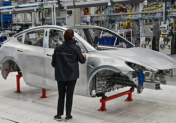 Tesla предсказали крах