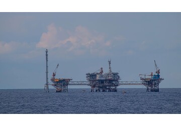 „Gigantul” petrolier care discută cu OMV Petrom dezvoltarea unui zăcământ descoperit în Marea Neagră
