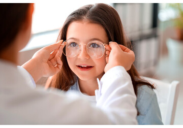 Ученые раскрыли настоящую причину «эпидемии» близорукости