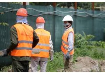 Firmele din România pot aduce 100.000 noi lucrători străini în 2025, a decis Guvernul