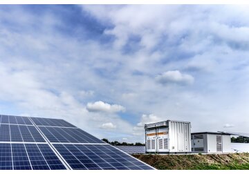 Compania Tetra Tech din SUA a primit o sumă suplimentară de 85 de milioane de dolari de la USAID pentru a instala un sistem inovator de stocare a energiei electrice în baterii (BESS) în Moldova.