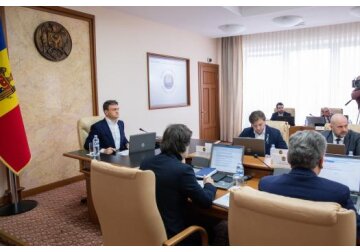 Moldovan government approved documents on the organization and functioning of the Energy Ministry and on the restructuring of the Economy Ministry. 