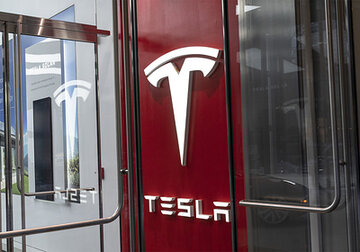 Биткоин оказался для Tesla выгоднее продажи машин
