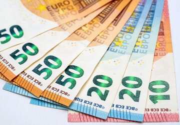 România ar putea adera la spaţiul Schengen în acest an. Când ar putea să fie adoptată moneda EURO