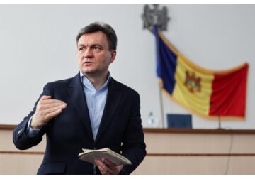 Доходы премьер-министра Молдовы Дорина Речана в 2022 г. на госслужбе превысили 226 тыс. леев, а его дивиденды в частном бизнесе составили 531,2 тыс. леев.