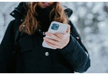 Назван любимый смартфон молодежи