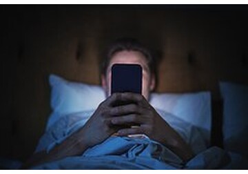 Названы риски при использовании смартфона