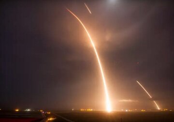 Una dintre companiile lui Elon Musk sparge un nou record: Space X a lansat 143 de sateliţi într-o singură misiune