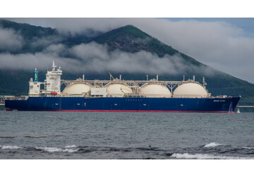 Raport: UE este în continuare dependentă de gazele rusești, care nu mai vin prin conducte, ci cu vaporul